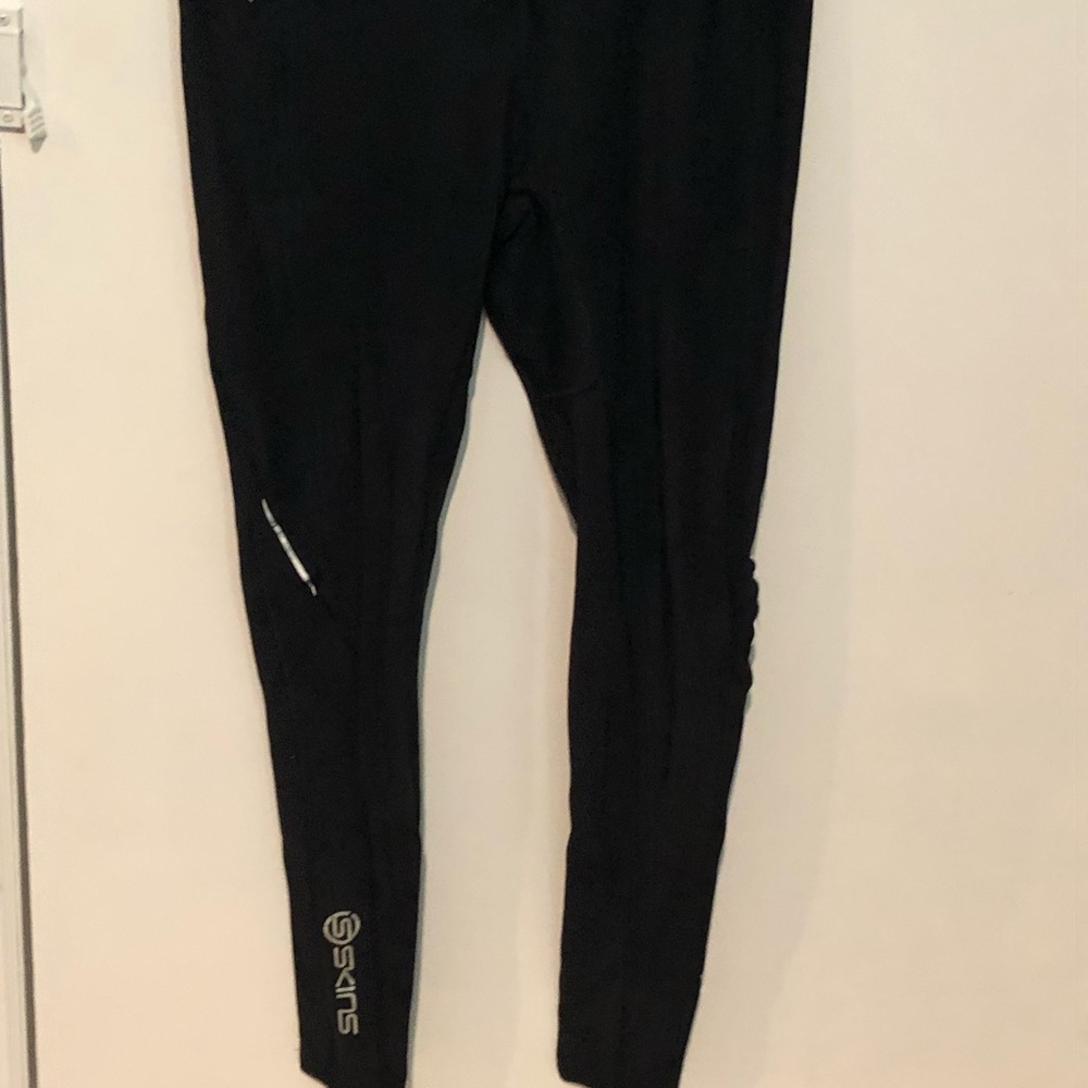 Women’s Skins compression tights